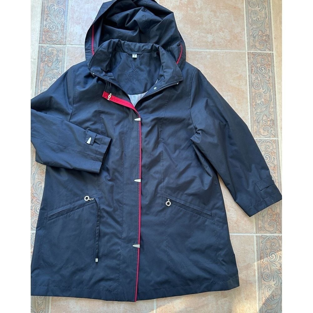 Koehler & Krenzer Rain coat Navy Women's size 42- or XL